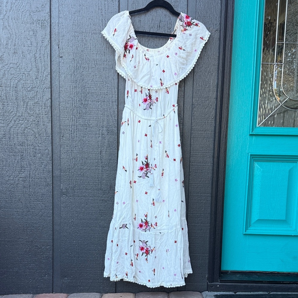 Lost + Wander Cream Maxi Dress with Pink & Red Floral Print